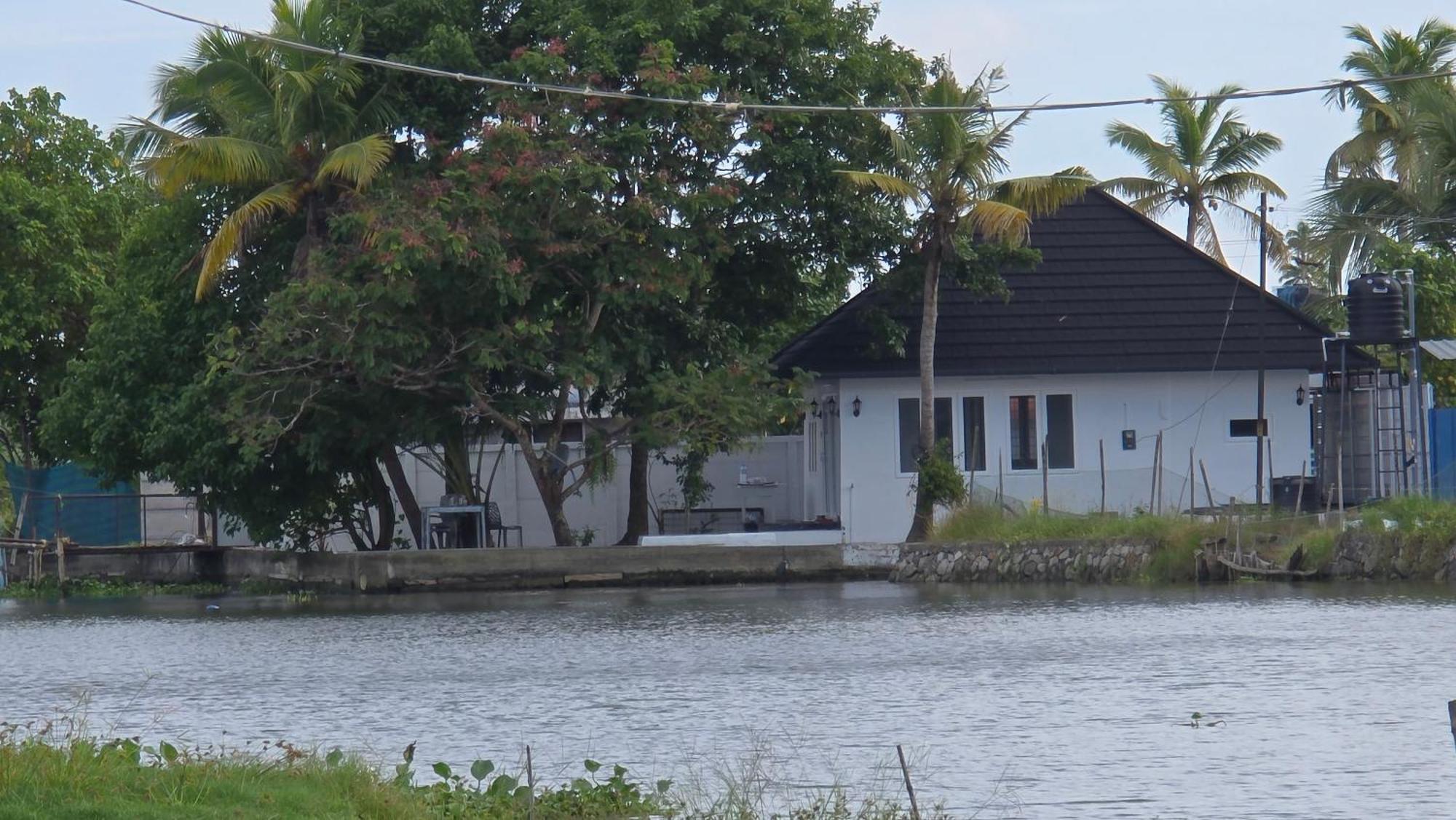 Pradeep'S Backwater Villa Kochi المظهر الخارجي الصورة